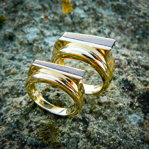 Artisan bijoutier pour mariage, union, alliance, noce, couple, cérémonie